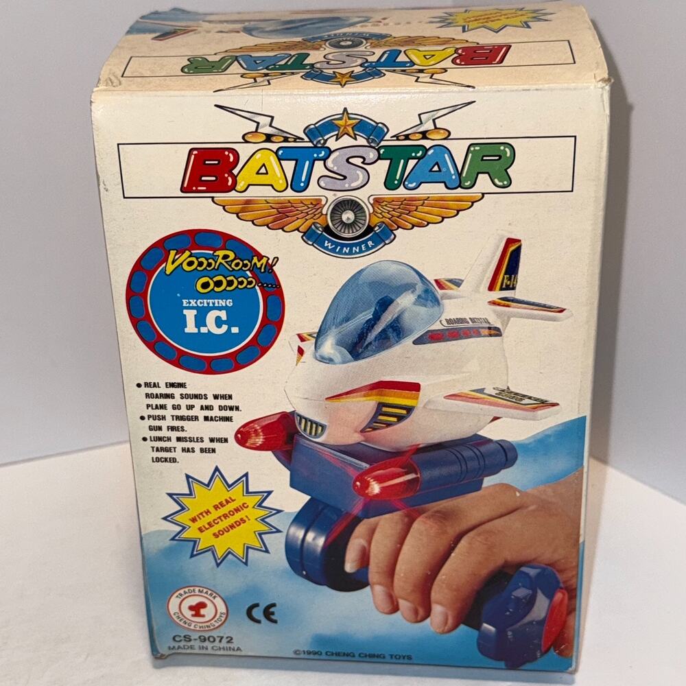 Vintage 1990 Cheng Ching Toys Batstar CS-9072 Roaring Fighter Plane Launcher